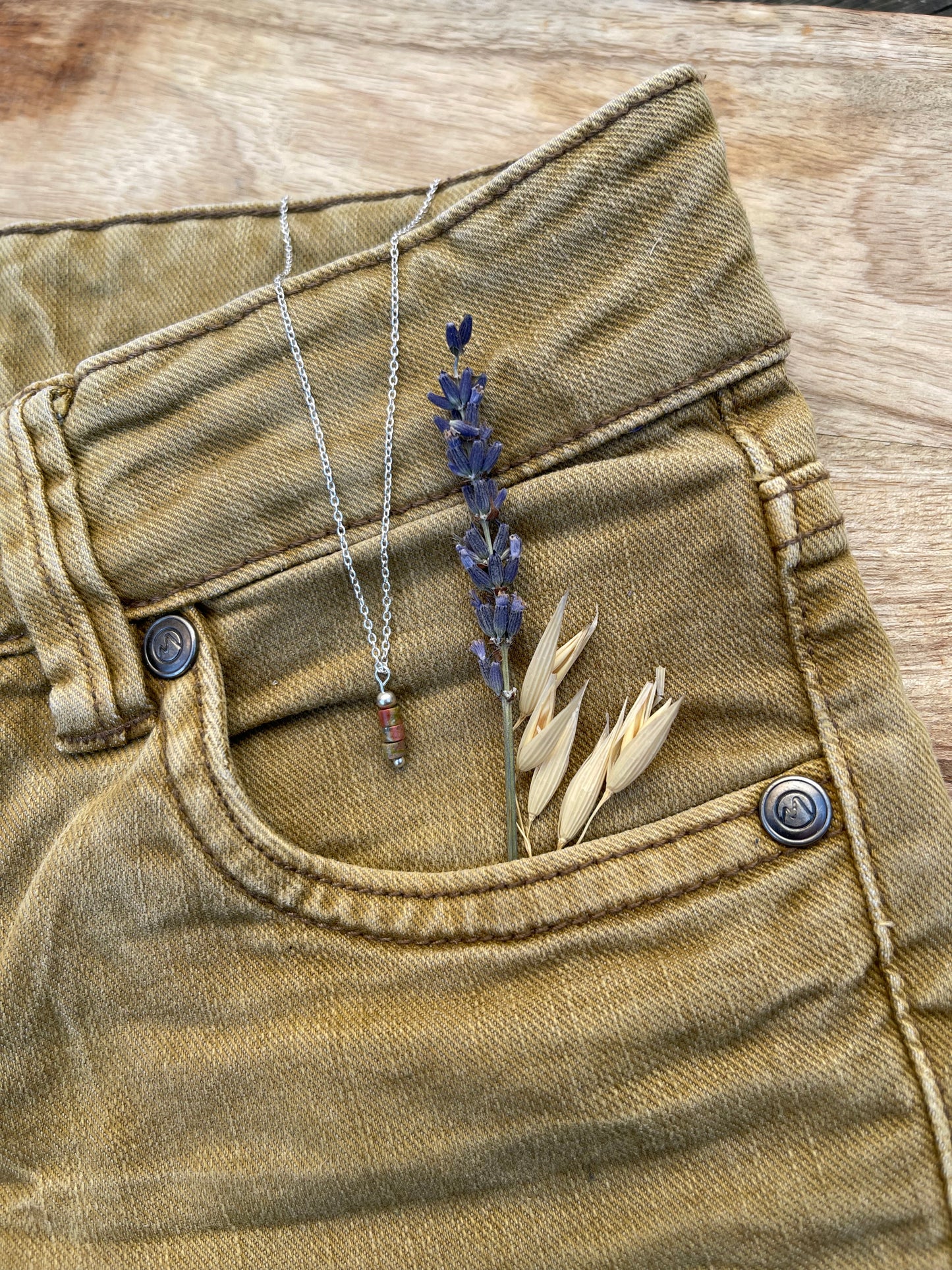 Ketting Darling zilver (Graniet rood olijfgroen)