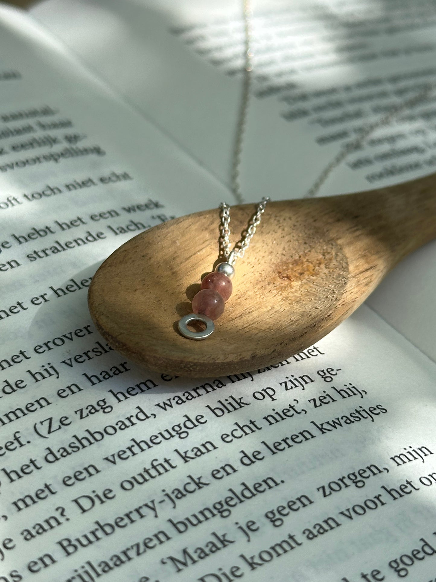 Ketting Blush taupe brown quartz