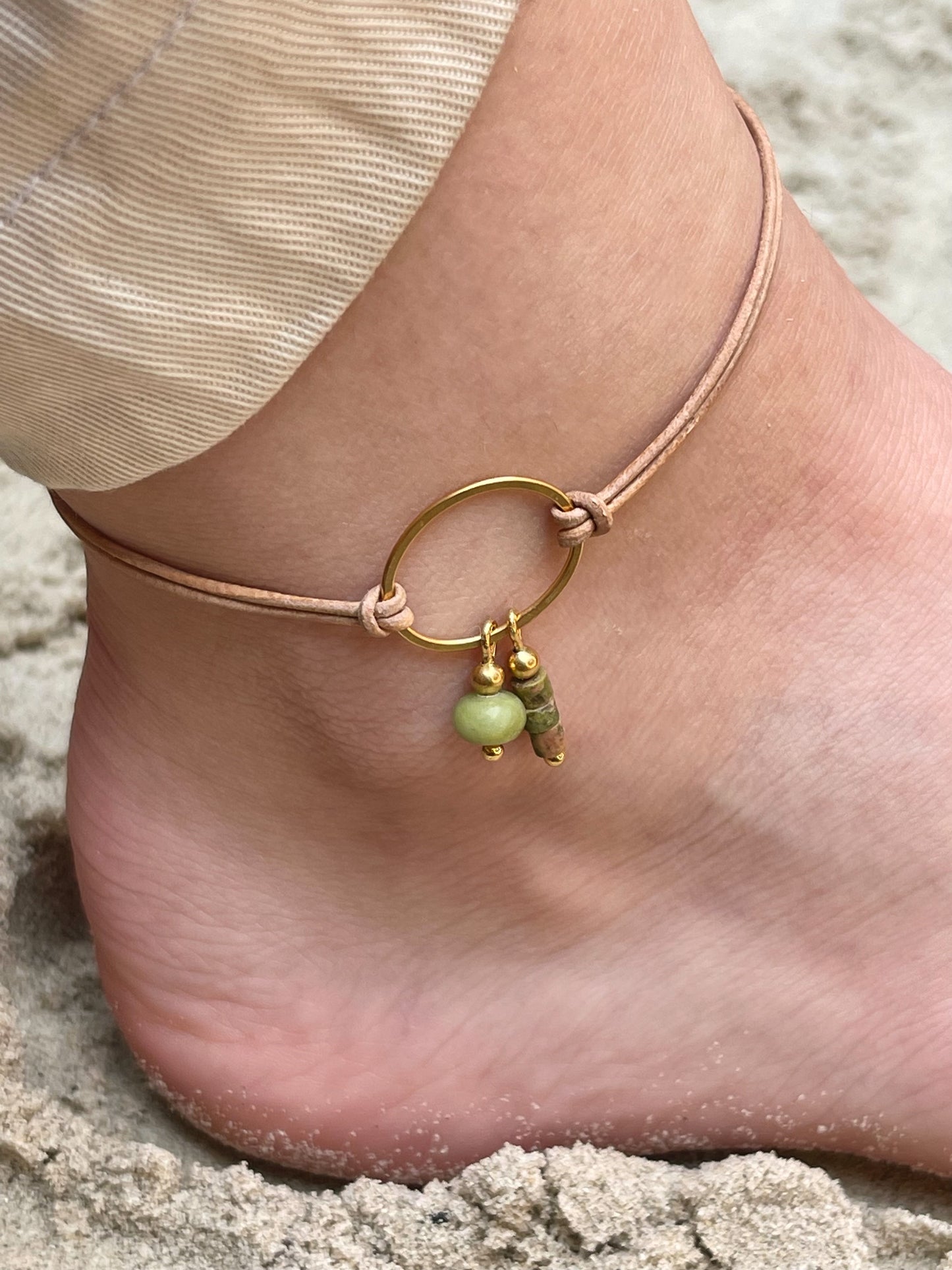 Enkelbandje Blessing (Serpentijn) Darling (kwarts groen) gold plated
