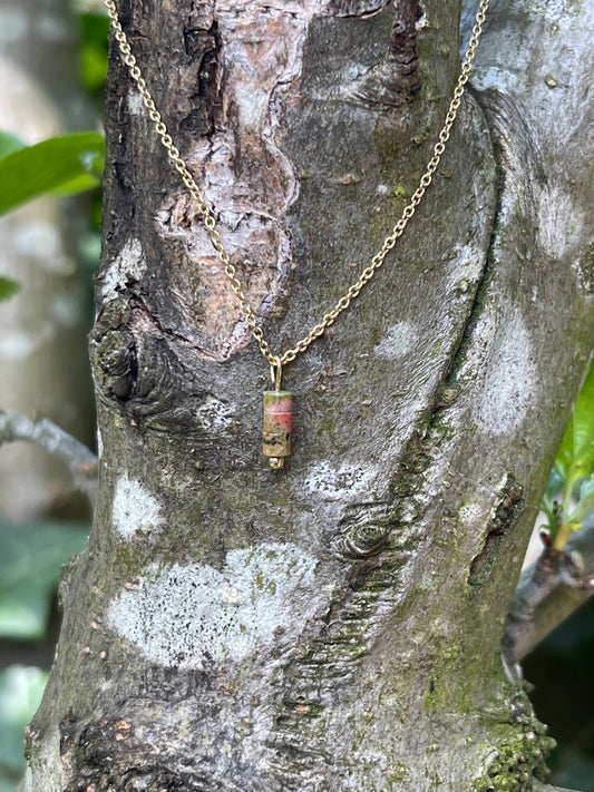 Ketting Darling gold plated zilver (Graniet rood olijfgroen)